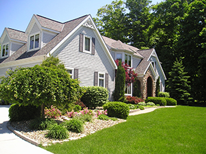 Landscapers and Lawncare Services in Bowling Green, KY